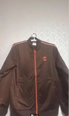 Item thumbnail for item 2552009c-bdb3-48a5-a4bb-59797b00e26c