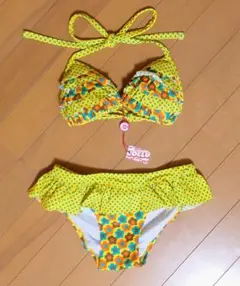 新品タグ付 CO&LU ココルル 水着 ビキニのサムネイル