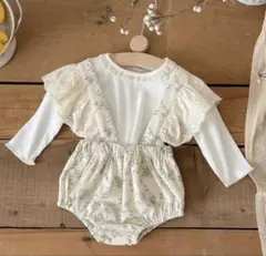 新品　フリル付きロンパース　２枚セット