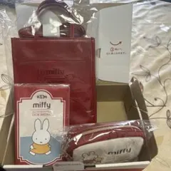 ミッフィー　ショルダー付きミニトート　新品　ミッフィー ３点セット