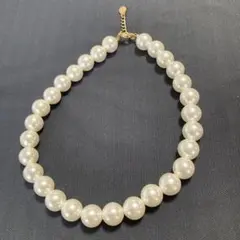 ホワイトパールネックレス