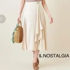 &.NOSTALGIA アシメプリーツスカート M アイボリーのサムネイル