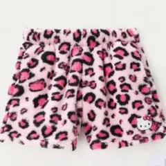 新品ハローキティ ピンクヒョウ柄ショートパンツ　LLサイズ もこもこルームウェア
