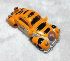 ⭐️トミカ⭐️ティガーのスポーツカー ミニカー 東京ディズニーリゾートのサムネイル