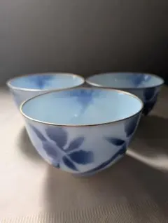 有田焼 深川製磁 青い花柄の湯飲みセット（3個）