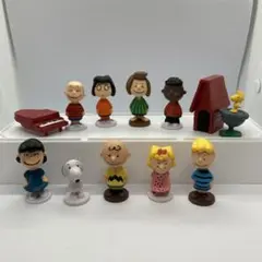 【新品】スヌーピー Snoopy チャーリーブラウンと仲間たち フィギュア
