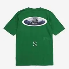 Supreme/The North Face Mountains