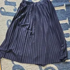 レディース　スカート　紺　サイズLくらいのサムネイル