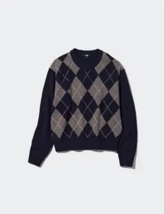 ユニクロ　プレミアムラムクルーネックセーター