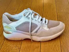 美品 FERRAGAMO フェラガモ　シルバー/ホワイト5 1/2（22.5）