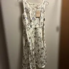 （593）Apuweiser-riche フラワーノースリーブワンピースサイズ2