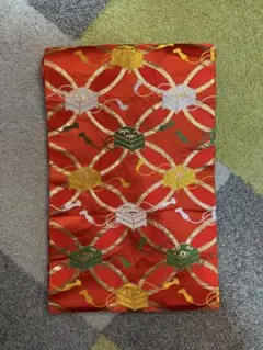 【ラスト値引き】鮮やかな赤！