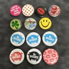 古着 ビンテージ ☆ カラフルなピンバッジ13個セット