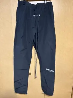 essentials fog ナイロントラックパンツ