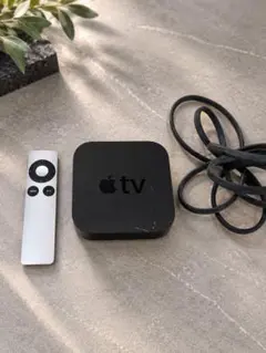 Apple TV 本体（A1469） リモコン 電源ケーブルHDMIケーブル付き