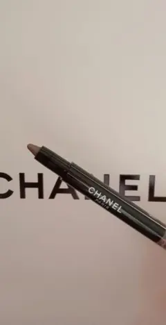 CHANEL スティロオンブルエコントゥール 228 ヴァーグ