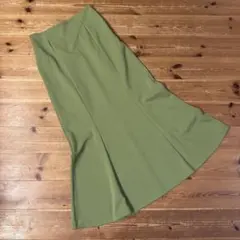美品 ローリーズファーム マーメイドスカート ロング 緑 黄緑 M 春色