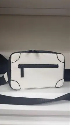 ショルダーバッグ ホワイト ブラック