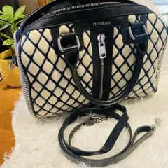 極美品°・*:.。☆ディーゼル DIESEL ショルダーバッグ ミニボストン