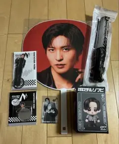 新品SnowManON目黒蓮6点セットアクスタミラーステッカーペンラうちわソフビ