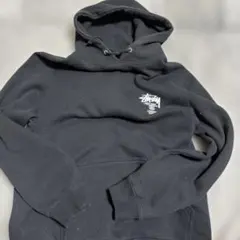 Stussy ワールドツアー プルオーバー パーカー ブラックのサムネイル