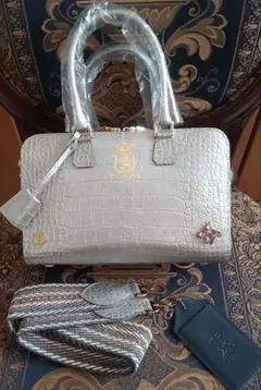 ショルダーストラップ