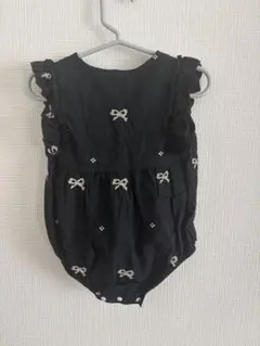ベビー ロンパース 女の子 リボン刺繍 フリル袖 ブラック　韓国子供服