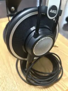 AKG K702 ヘッドフォン 有線 リケーブル可能　【中古】 AKG K702 ヘッドフォン 有線 リケーブル可能 【中古】