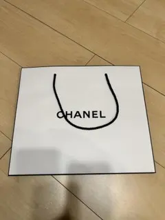 CHANEL ショップ袋 ホワイト ショッパー