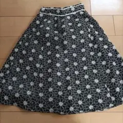 Feroux　スカ―トのサムネイル