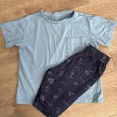 ユニクロ　キッズ 半袖Tシャツ ハーフパンツ セットアップ　120 ブルー系のサムネイル