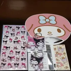マイメロディ　クロミ×宇佐美　 ぷっくりシール　アクリルキーホルダー