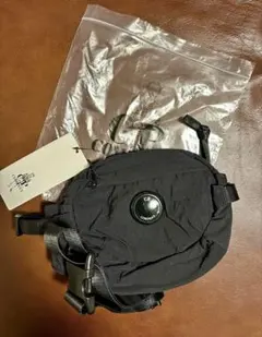 2026年最新】c.p.company ショルダーバッグの人気アイテム - メルカリ