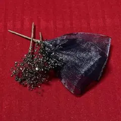 髪飾り　ヘッドパーツ　かすみ草　ブラック　オーガンジーリボン