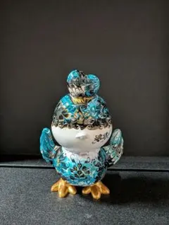 青と白の鳥の置物 流体アート 垂らしアート ベアアート