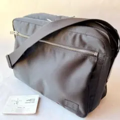 Item thumbnail for item a859e13a-ba11-4ae8-975e-4b214cd5036c