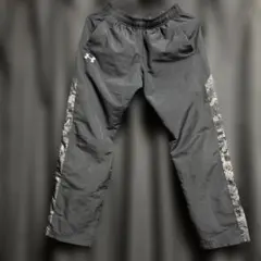 UNDER ARMOUR キッズ ロングパンツ ブラック