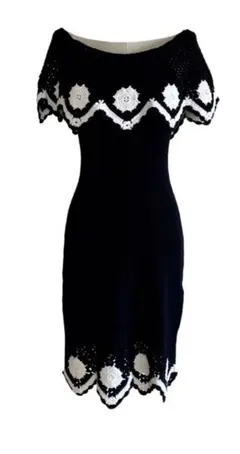 【極美品】アンフォンテーヌ ニット オフショルダー ワンピース かぎ編み