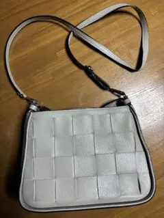 MODE FOURRURE モードフルーレ ライトグレーバッグのサムネイル