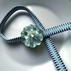 シャンデリアパーツの帯留　ブルー　三分紐つき