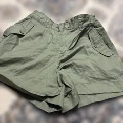オリーブグリーン ショートパンツ 身幅35 着丈40のサムネイル