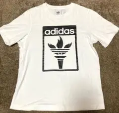 adidas アディダス　半袖Ｔシャツ　ホワイト