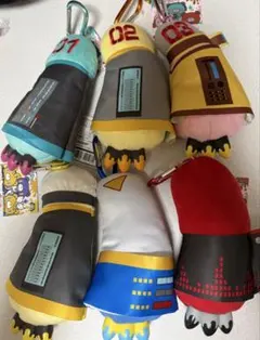 チャックスＧＰ×初音ミク 戦慄き アームキーホルダー vol.1 初音ミク６個 チャックスGP 初音ミク 描き下ろし戦慄き アームキーホルダー全6種