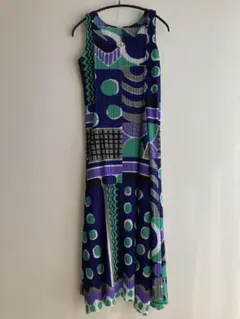 レア 希少 ISSEY MIYAKE プリーツ ワンピース モノトーン - メルカリ