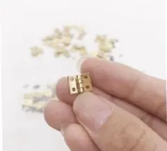 Item thumbnail for item 8053d89a-2f88-4a0a-b880-71e24e8a21c4