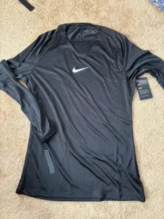NIKE ナイキ　ドライフィット　Tシャツ