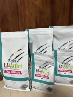半額☆7.2kg☆Monge B-Wild キャットフード アンチョビ6袋 - メルカリ