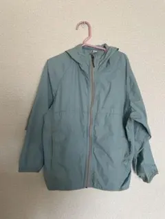 モンベル　ウィンドブレーカー　110 中古