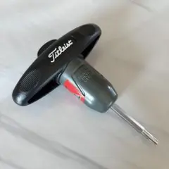 Item thumbnail for item 97e38351-5f60-4a04-8c00-79ef9dd30fa2