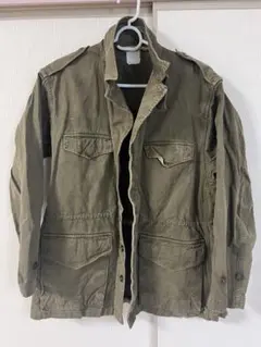 オリーブグリーン ミリタリージャケット
